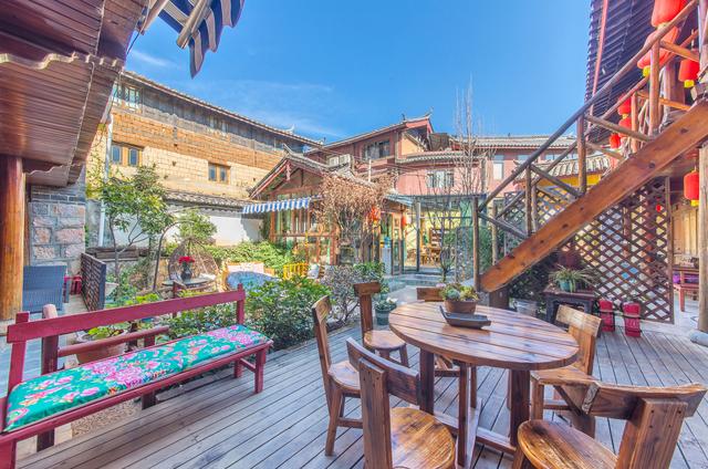 丽江最值得去的民宿(丽江民宿价格飞涨的旺季)(15)