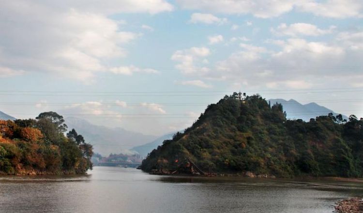 属龙的男孩取什么名字好