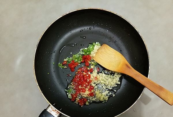 扇贝粉丝蒜蓉家常做法,扇贝粉丝蒜蓉家常做法蒸几分钟窍门鲍鱼图7