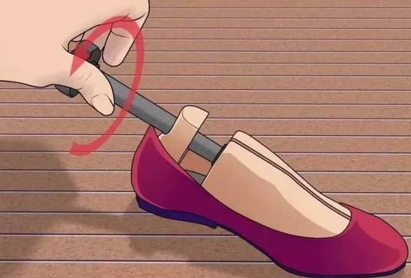 足球鞋小了一码撑大妙招,鞋子买小了一码有些挤脚怎么办图20