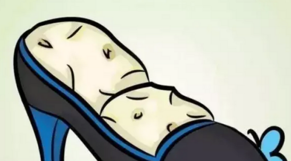 足球鞋小了一码撑大妙招,鞋子买小了一码有些挤脚怎么办图8