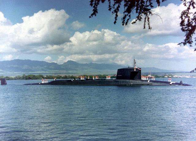 美国单兵的顶级装备都有什么(穿梭于海陆间的幽灵)(14)