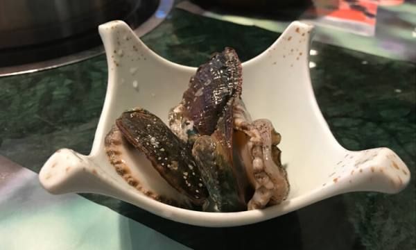 生鲍鱼蒸多长时间,清蒸鲍鱼要多长时间才能好?图3