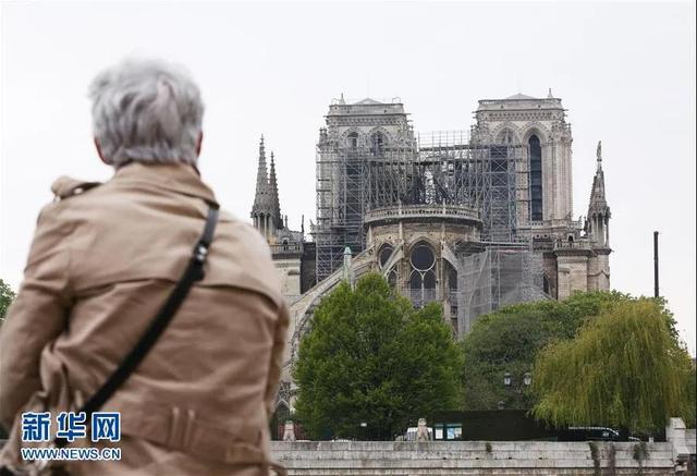巴黎圣母院大火修复情况(被大火吞噬一周年后)(3)