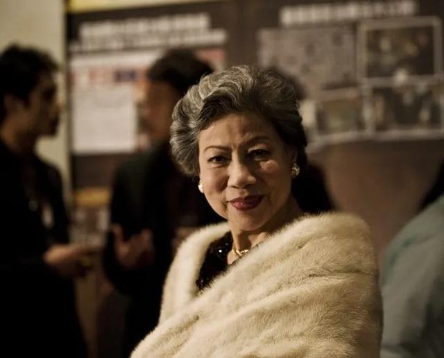 香港演员罗兰什么时候走的(私底下却很善良)(1)