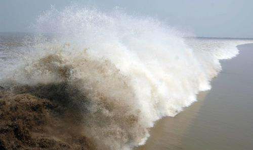 观潮时间 钱塘江,钱塘江观潮的最佳时机是图3