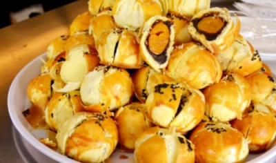 ​纯手工蛋黄酥能放多久,自制蛋黄酥保质期一般是多久