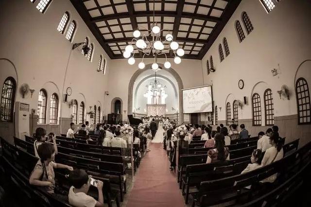 青岛最著名教堂(每一个都自成一道风景)(6)