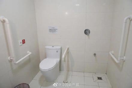 北京航天航空大学18公斤学生(体重18公斤新生来北航报到)(9)