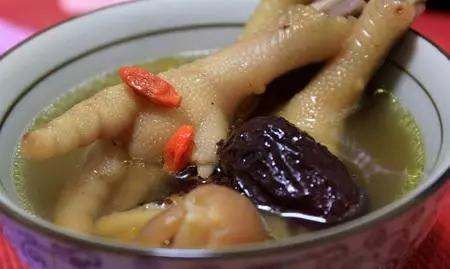 鸡爪汤怎么炖最有营养,鸡脚怎么做好吃家常做法图5