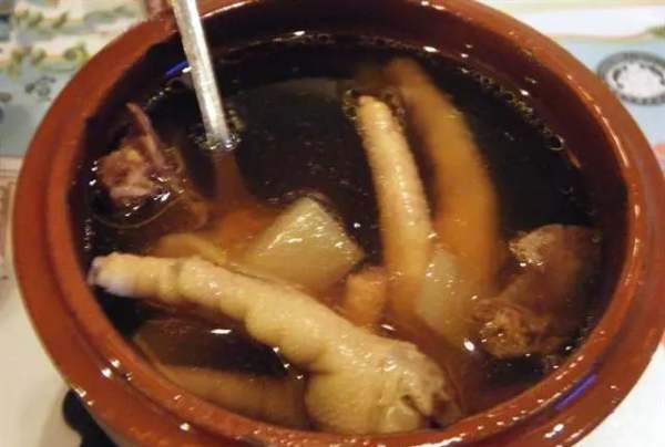 鸡爪汤怎么炖最有营养,鸡脚怎么做好吃家常做法图4