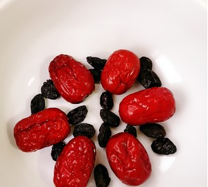 煮糯米饭要放多少水才不烂,糯米煮饭放多少水比例图4