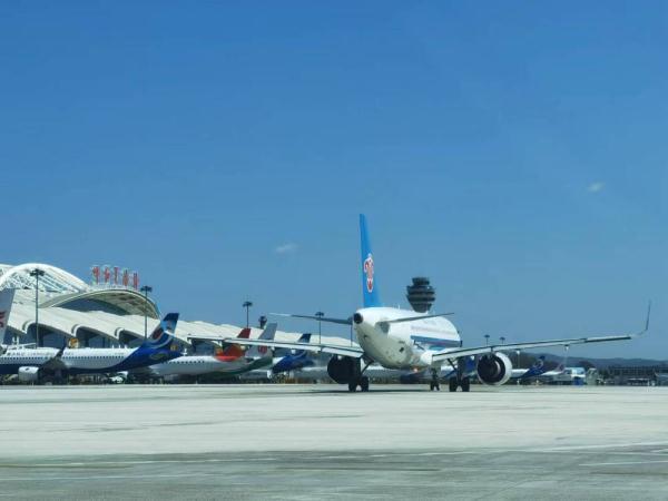 呼和浩特白塔国际机场介绍(2022年暑运期间呼和浩特白塔国际机场计划运营航线124条)(2)