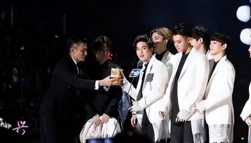 EXO谁退出了？exo那些成员退出了-第1张图片-