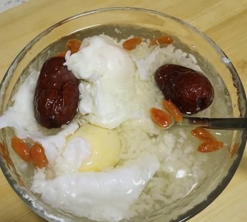 酒酿蛋的酒酿是什么