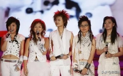 ​超女何洁个人资料简介 ：三段感情两段婚姻，三个娃两个爹，她到底在追求什么