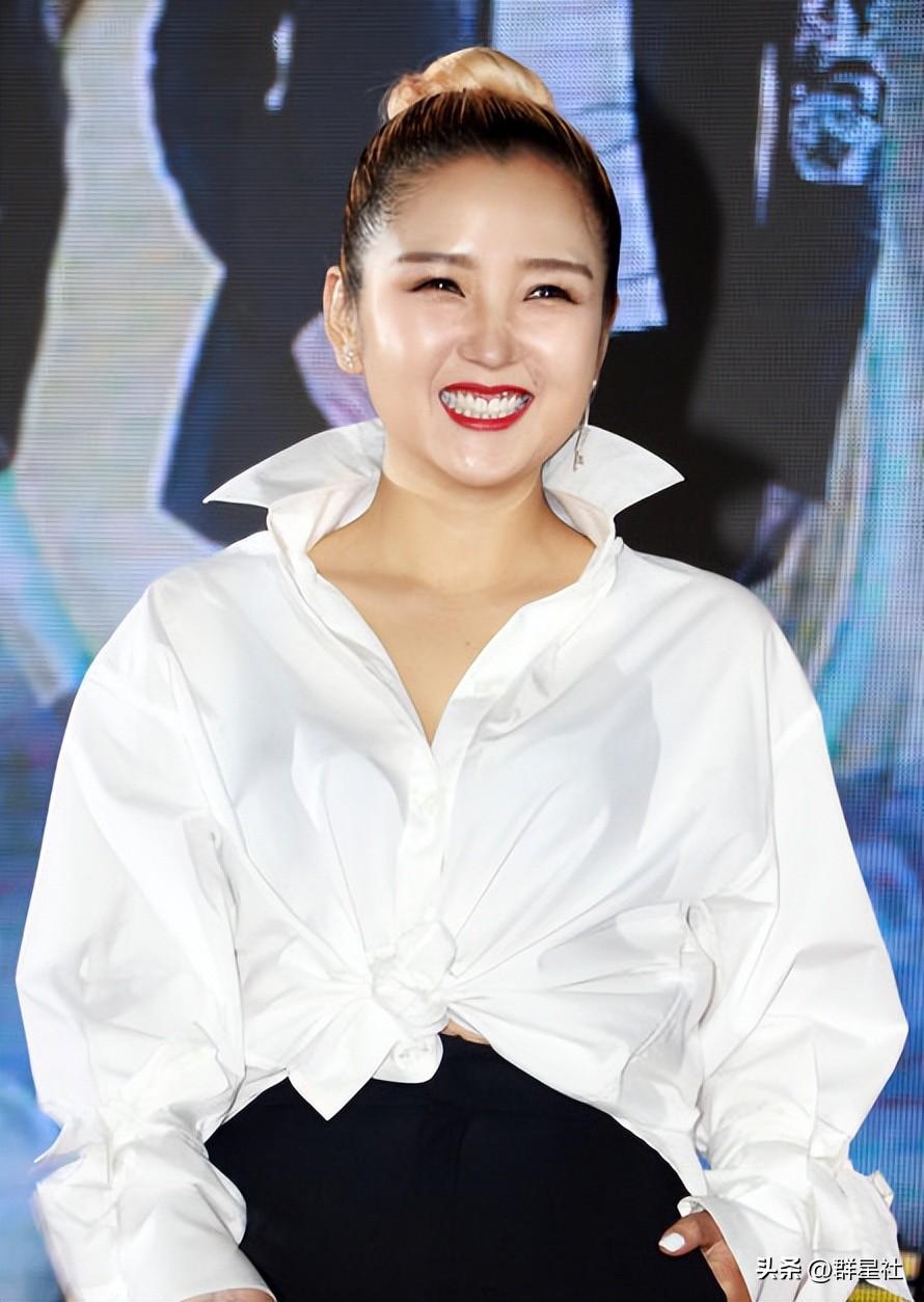 超女何洁个人资料简介 ：三段感情两段婚姻，三个娃两个爹，她到底在追求什么