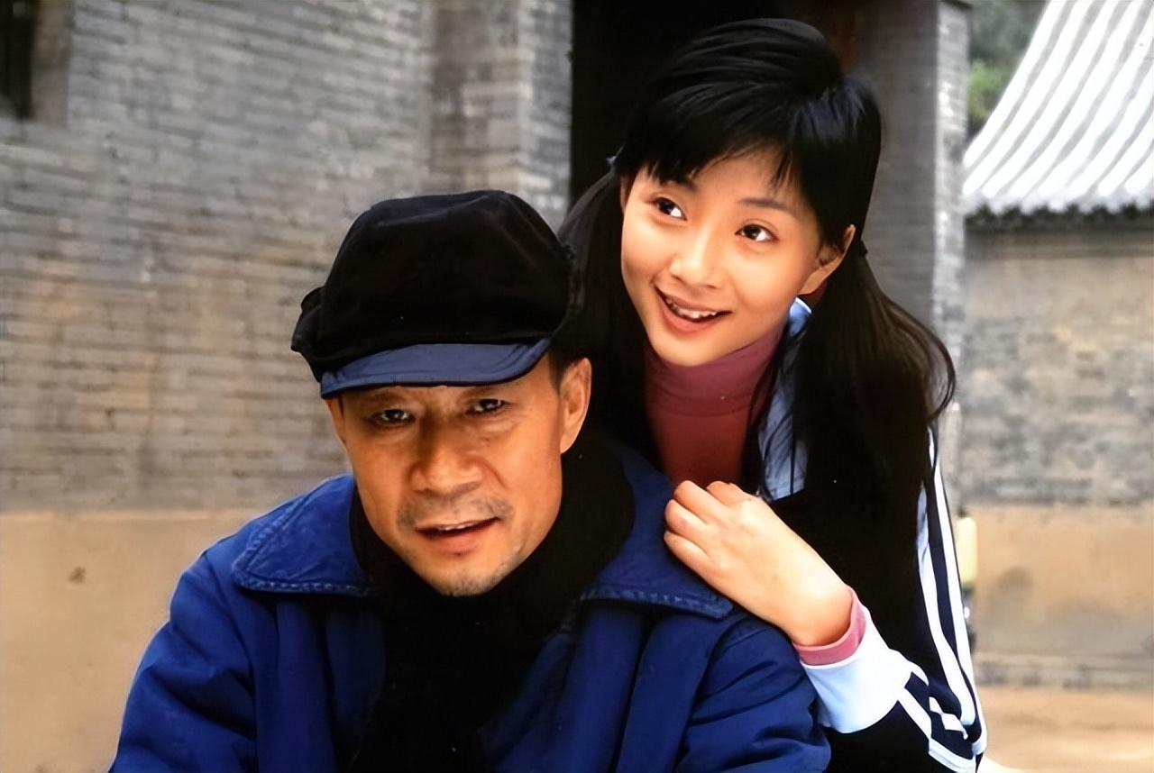 殷桃个人资料简介 :一段失败的婚姻,离婚后感情不断,43岁越活越年轻