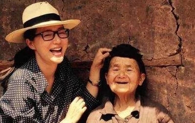 天生歌姬阿朵,从“天生尤物”到回归原生态,她到底经历了什么