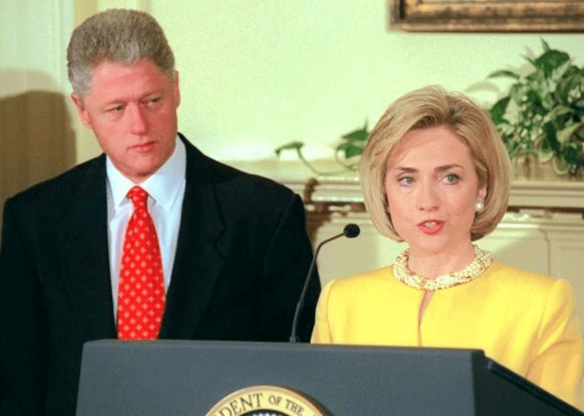 “复仇女”希拉里:家暴克林顿,逼伴侣吃药物,为达目的不择手段