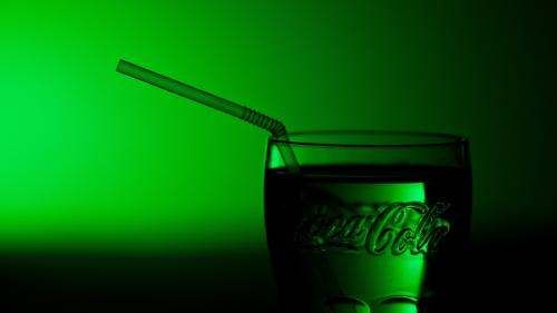 可乐最早是什么颜色 ,最早的可乐是什么颜色的?图4