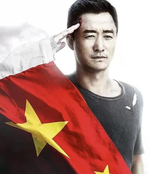 吴京个人资料及生活(硬汉吴京住8000万豪宅,开490万法拉利,他的生活让男人非常羡慕)