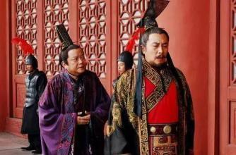 秦始皇死前遗诏是让谁继承皇位(秦始皇遗诏让扶苏继位不可信!本意是什么)