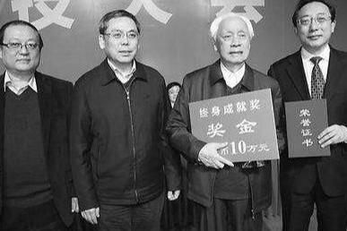 小儿麻痹糖丸发明者，小儿麻痹糖丸什么时候吃-第1张图片-