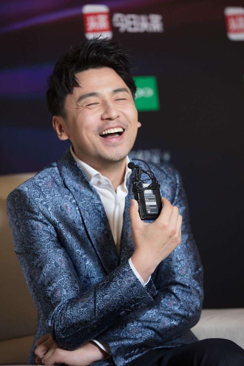 雷佳音:出道18年娶妻生娃,事业终于进入白热化,这一天等了太久