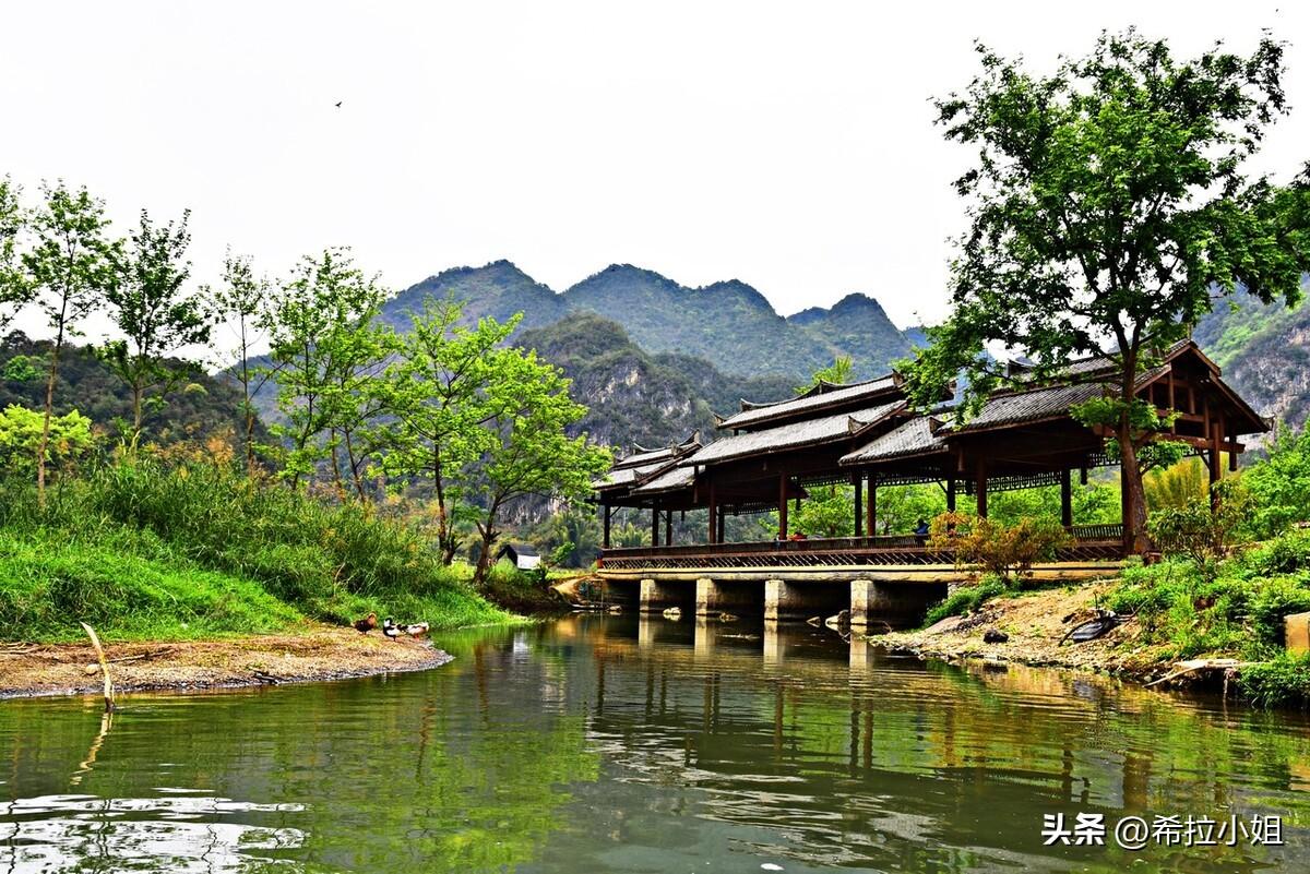 昆明周边附近好玩的地方有哪些(昆明附近有哪些好玩的旅游景点)