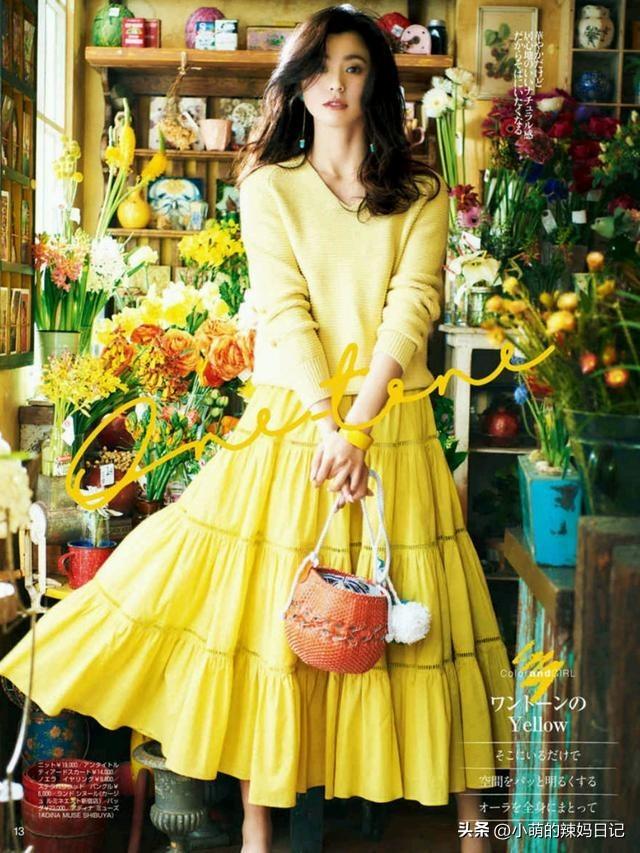 皮肤偏黑偏黄的人适合穿什么颜色（肤色偏黑的人适合什么颜色的衣服）