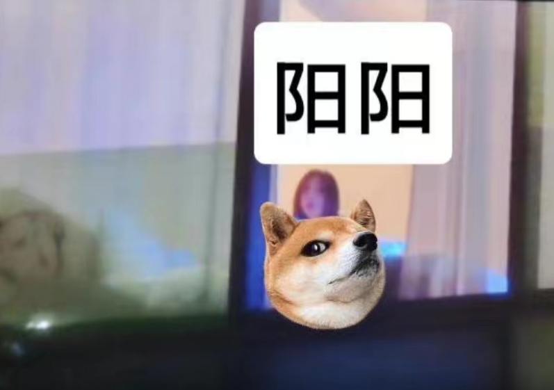 关晓彤懒理分手风波现身澳门，寒风中秀大长腿，发文配黑心引猜测