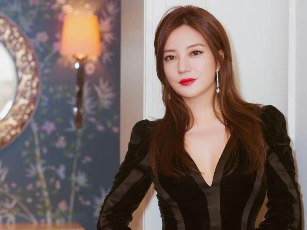 娱乐圈青衣是什么意思(娱乐圈青衣和花旦怎么区分)