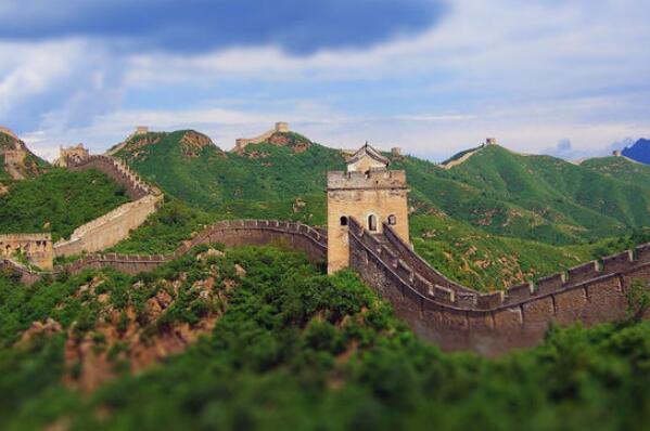 长城是什么时候开始修建的(长城有多大价值)