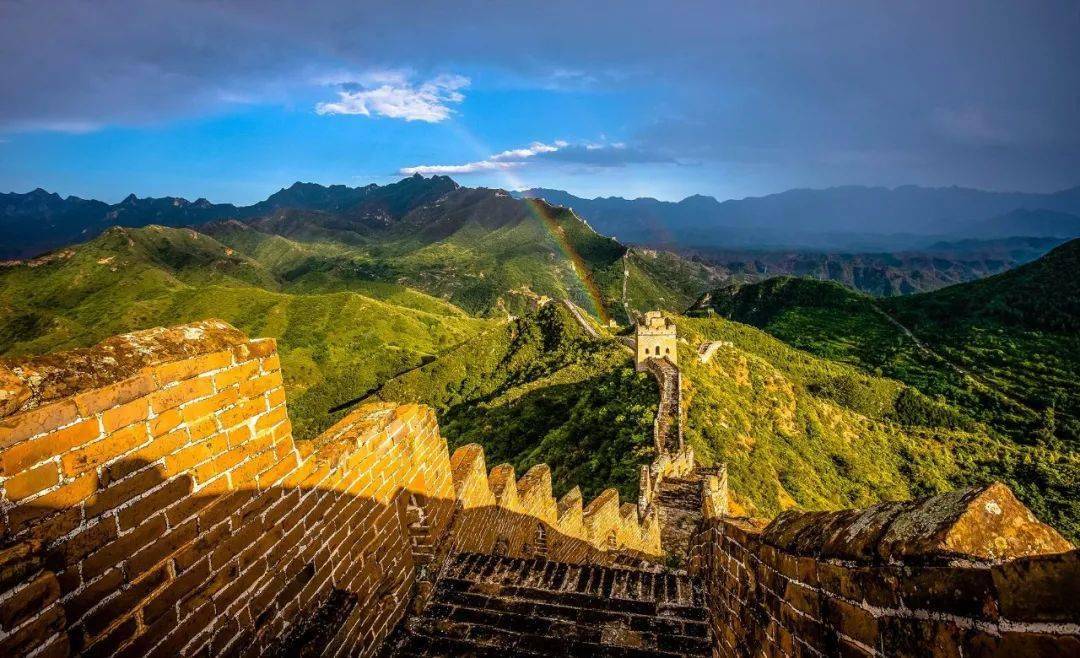 长城是什么时候开始修建的(长城有多大价值)