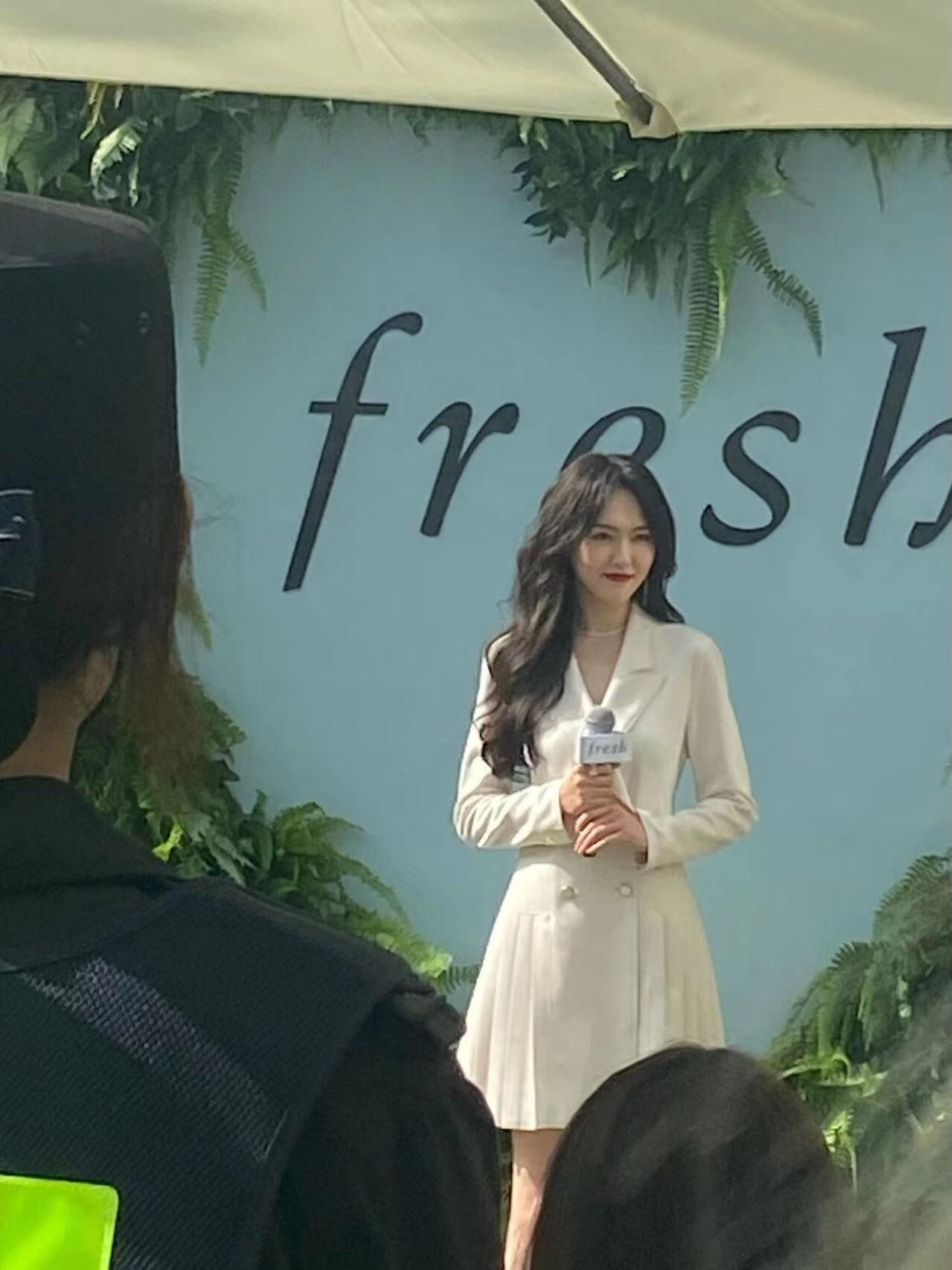 看完唐嫣的生图,才知道她的美貌和身材都被“低估”了