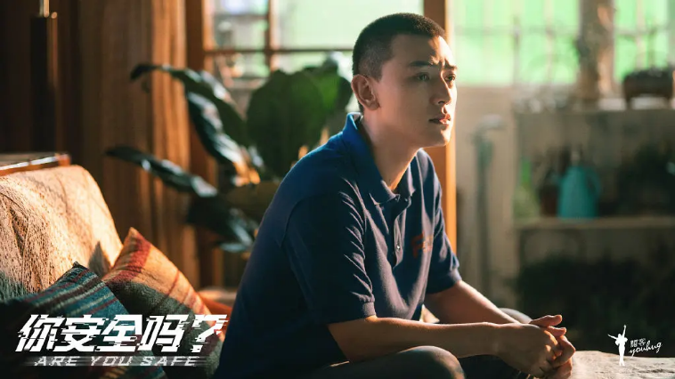 身高输了气场演技不输，174cm的檀健次，有希望成为下一个梁朝伟