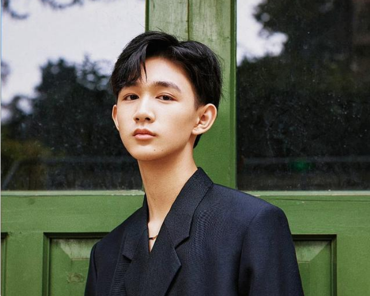 身高输了气场演技不输，174cm的檀健次，有希望成为下一个梁朝伟