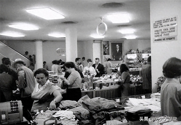 南斯拉夫为什么会解体(南斯拉夫不解体有多强)