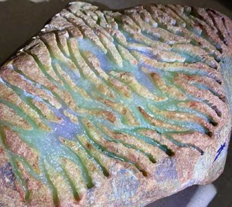 ​翡翠原石知识介绍(5分钟快速了解翡翠原石)