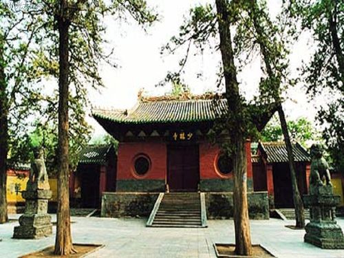 二、少林寺的相关介绍