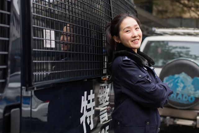 世界上优秀的女性（每一位这样的女性）(3)