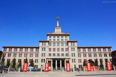 ​军事博物馆开放时间门票(北京军事博物馆开放时间)