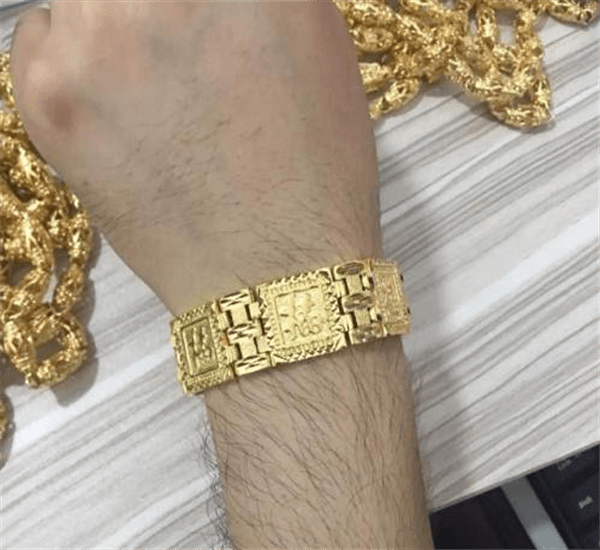 沙金对身体健康有影响吗(沙金戴久了伤身体吗)