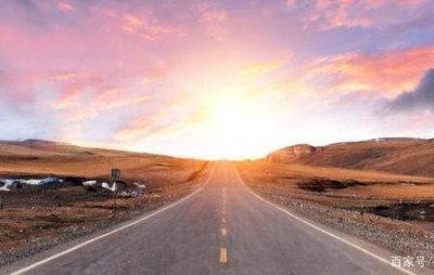 ​爱在远方是什么意思