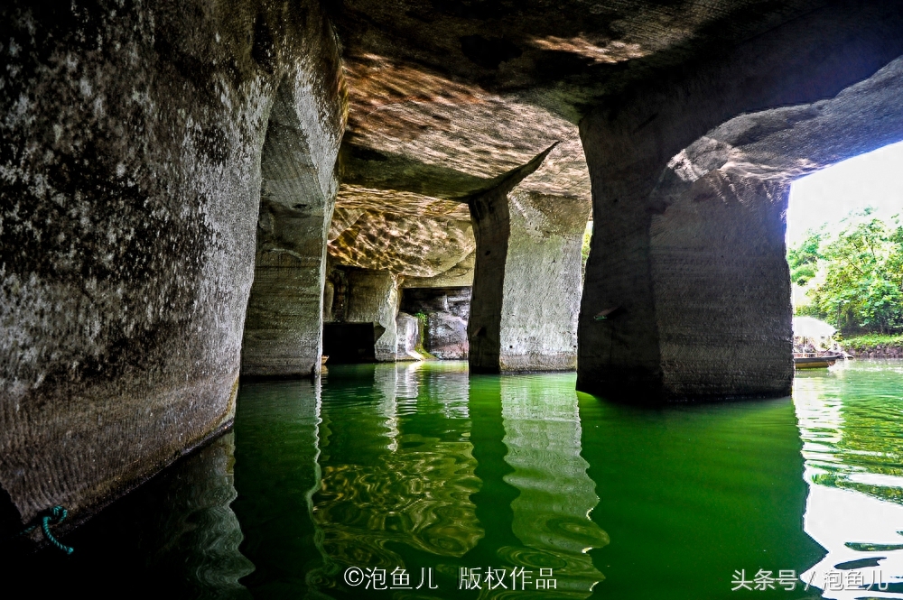 隐藏在黄山脚下的花山谜窑未解之谜：是战备基地还是废弃采石场？