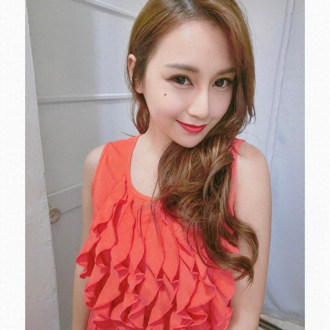 台湾人气网红陈乐乐，她因直爽的性格受到宅男喜爱！