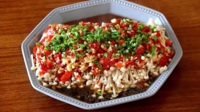 ​掉头发严重吃什么东西可以改善（建议掉发的人：多吃这5种元素的食物，减少脱