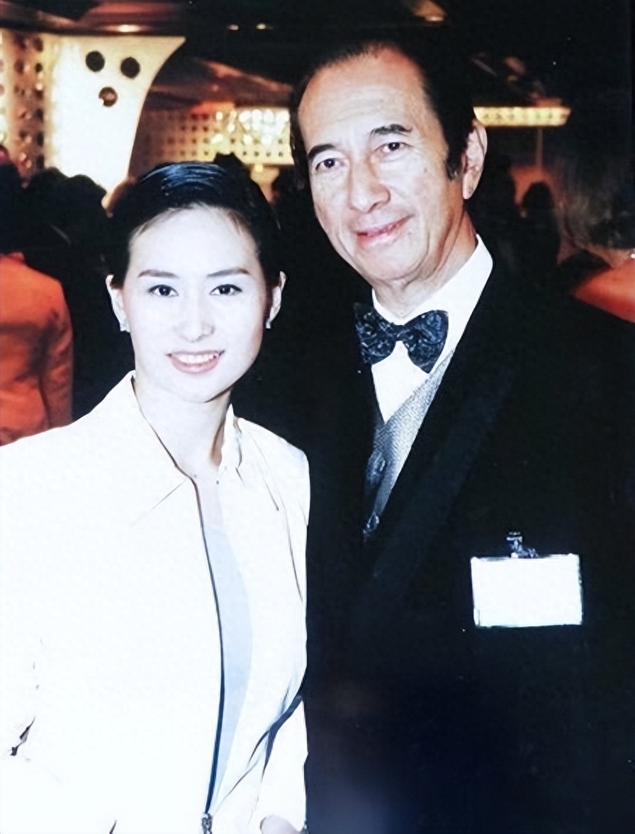 富豪许晋亨的个人资料简介(许晋亨的妻子是谁)-