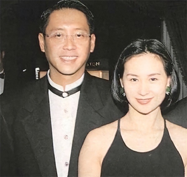 富豪许晋亨的个人资料简介(许晋亨的妻子是谁)-